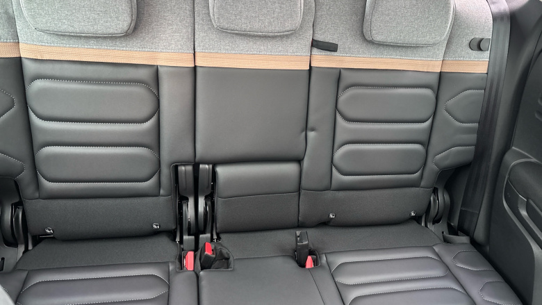 Citroen C3 Aircross 1.2 PureTech 110 Shine Plus 5dr Petrol Hatchback